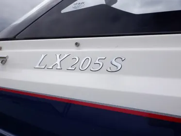 2015 Larson LX 205S IO