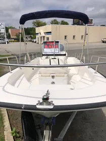 2005 Boston Whaler 170 Montauk