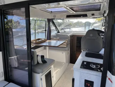 2021 Jeanneau NC Weekender 895