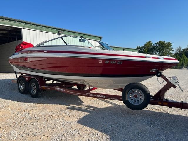 2018 Crownline 225 SS