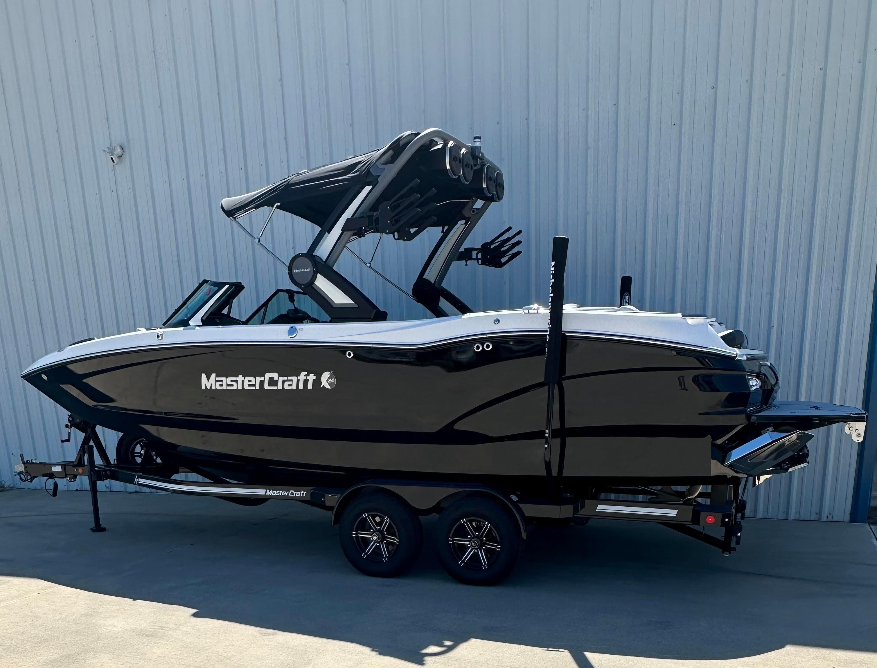 New 2024 MasterCraft X24 74331 Monkey Island Boat Trader   9039213 20230911124405693 1 XLARGE 