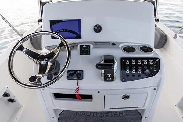 2024 NauticStar 211 Hybrid