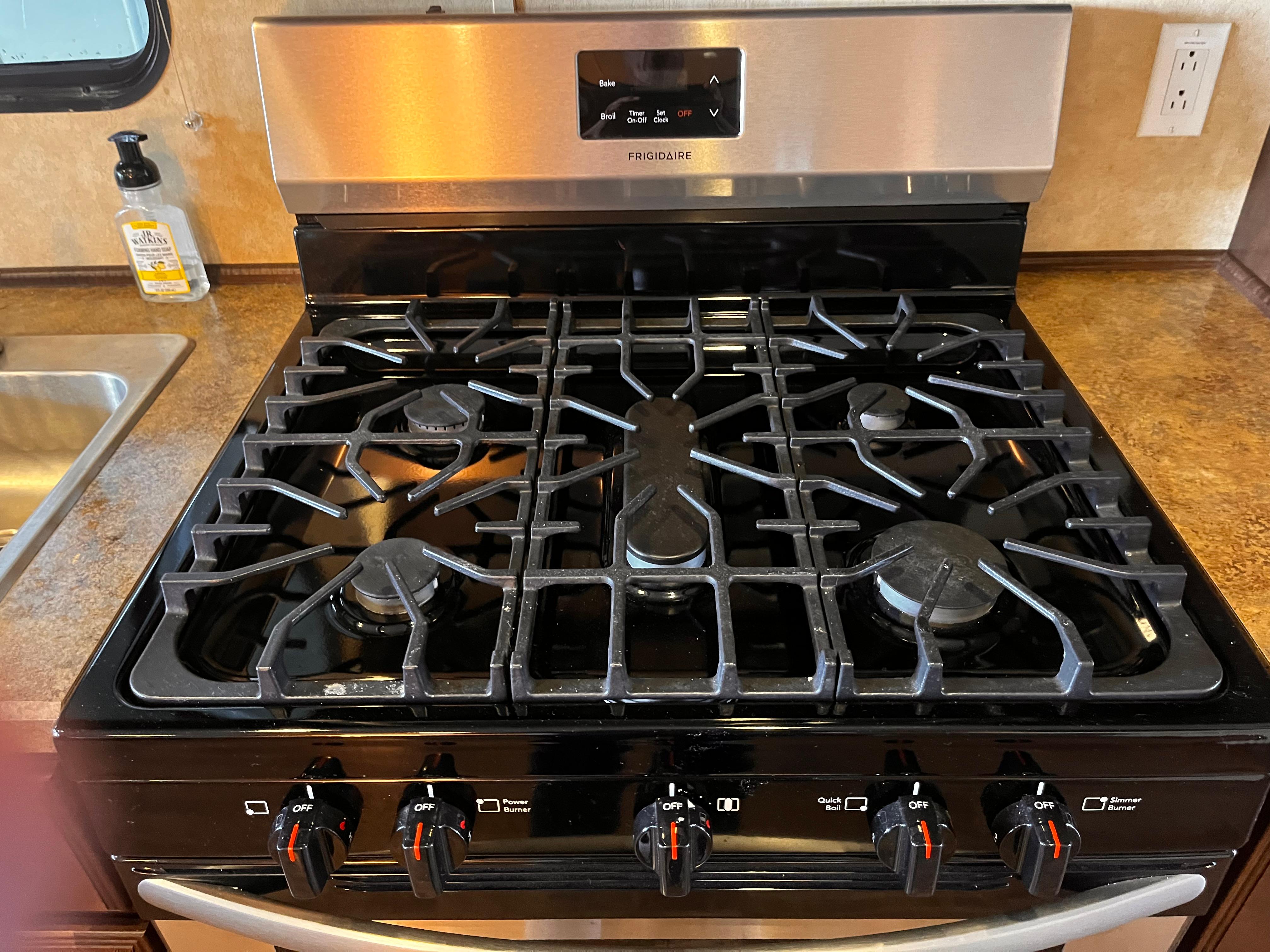 Propane Stove with oven