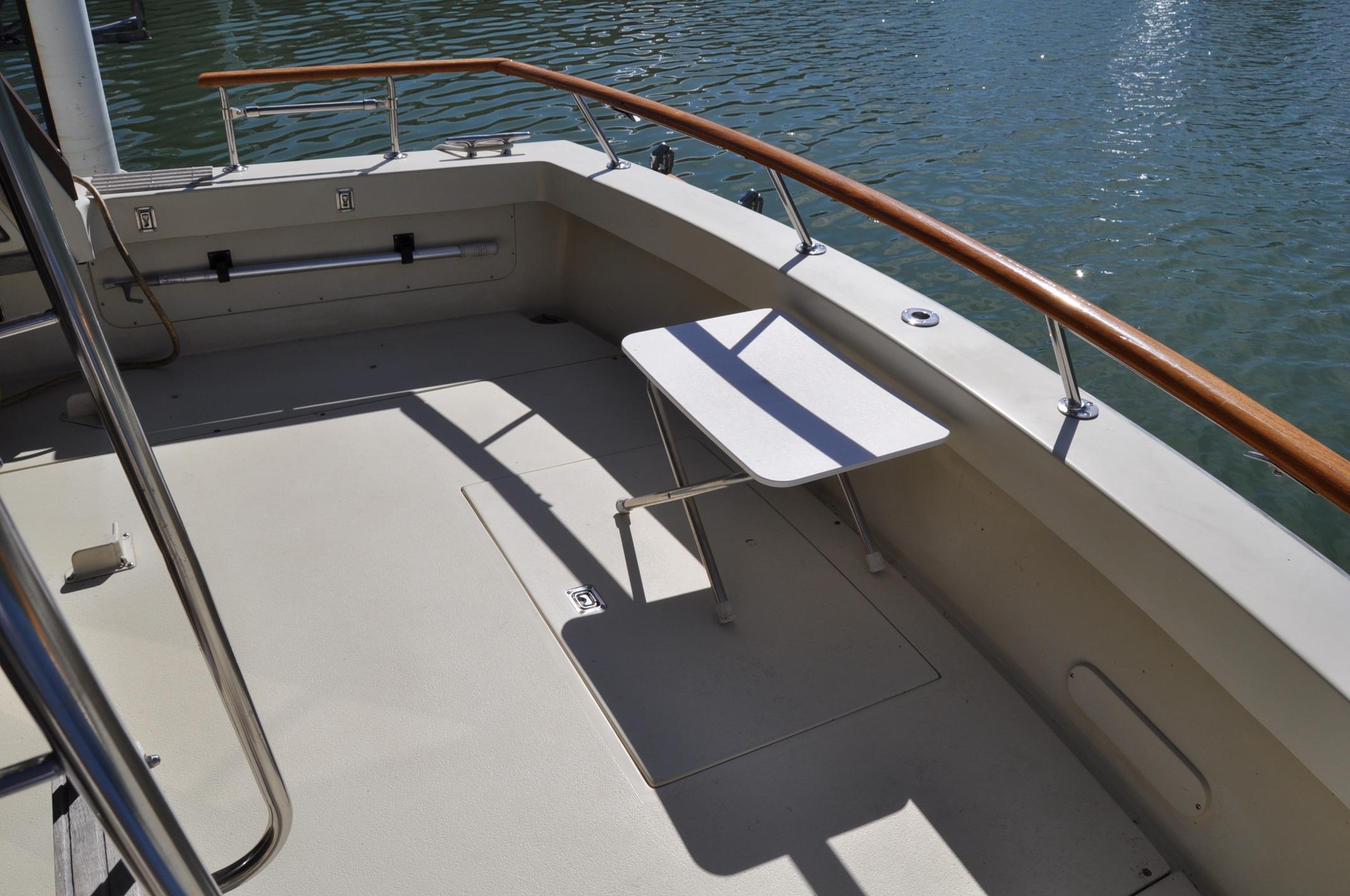 Aft Deck Aft to Starboard