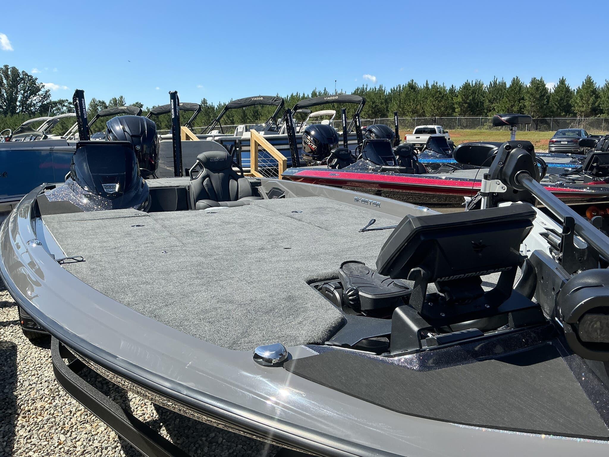 New 2025 Skeeter ZXR Series ZXR21 COLOR 8, 32405 Panama City