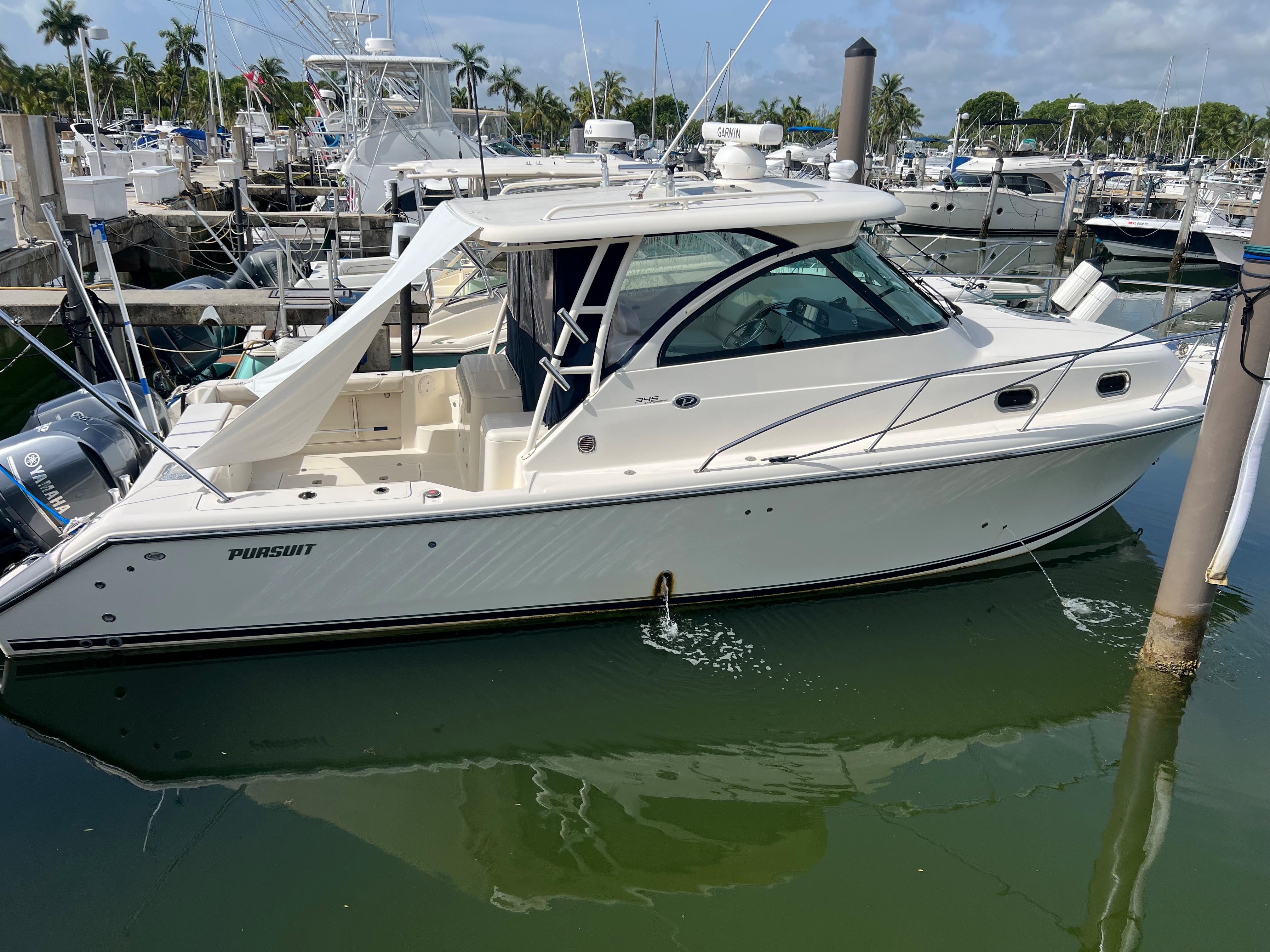 Used 2014 Pursuit 345 OS, 33030 Homestead - Boat Trader