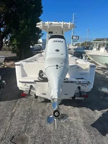 2023 Sea Born LX24 Center Console LE