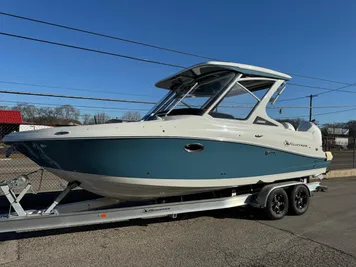 2024 Crownline 260DC