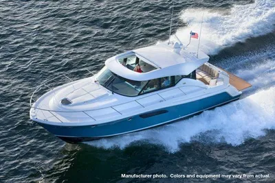 2025 Tiara Yachts 44 Coupe
