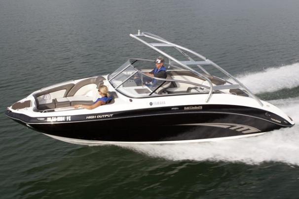 2011 Yamaha Boats 242 Limited S