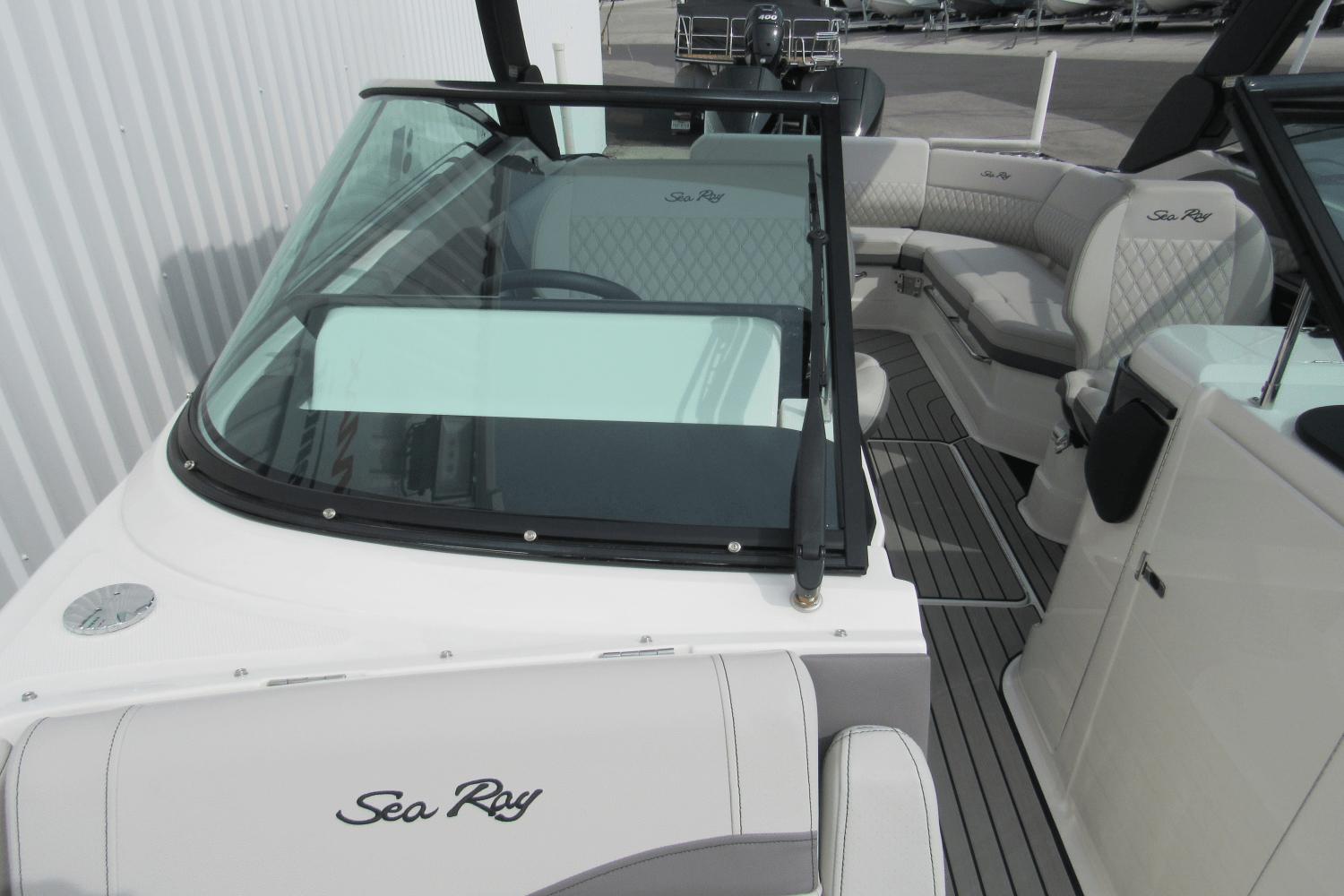 2024 Sea Ray SLX 280 Outboard