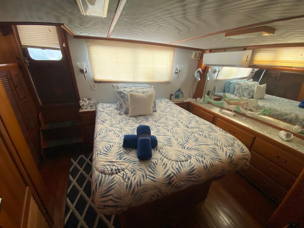 1985 Offshore Yachts 48 Yachtfisher
