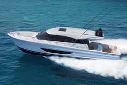 2023 Maritimo S600