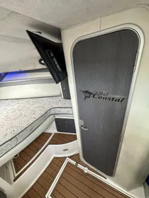 2001 Wellcraft 290 Coastal