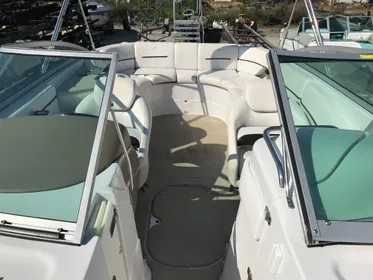 2009 Four Winns 260 Horizon