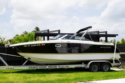 2014 Four Winns 260H Dual Console