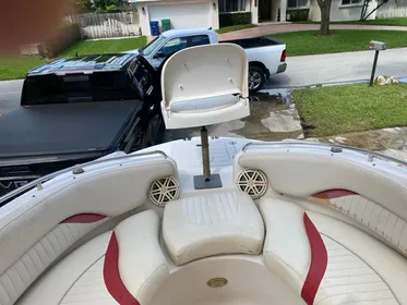 2010 Starcraft Sun Deck