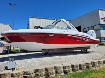 2023 Hurricane SunDeck 2690 OB