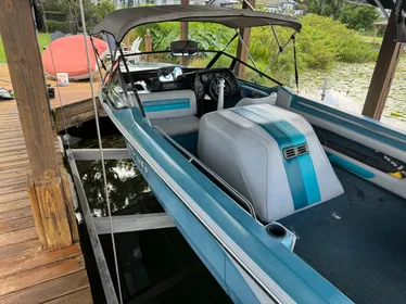 1989 MasterCraft ProStar 190