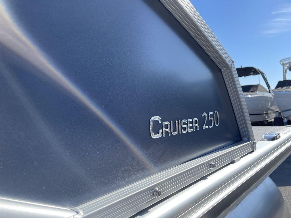 2023 Harris 250 Cruiser