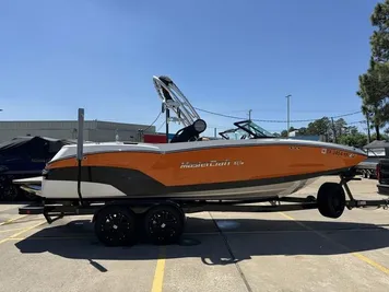 2022 MasterCraft NXT22