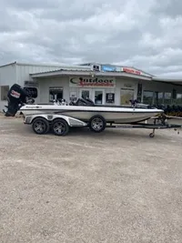 2019 White River Marine Z520L