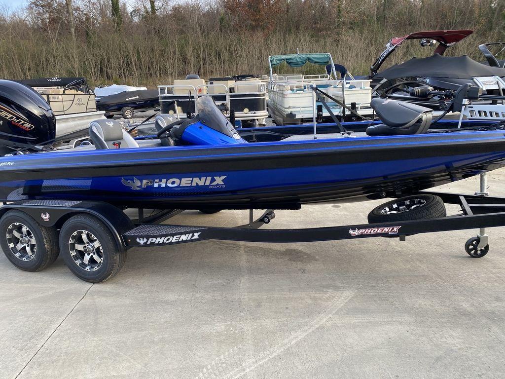 New 2024 Phoenix 819 Pro, 35976 Guntersville Boat Trader