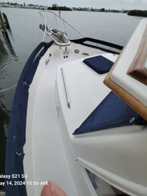  1987 Brand Banks 42 Classic Foredeck & Bow