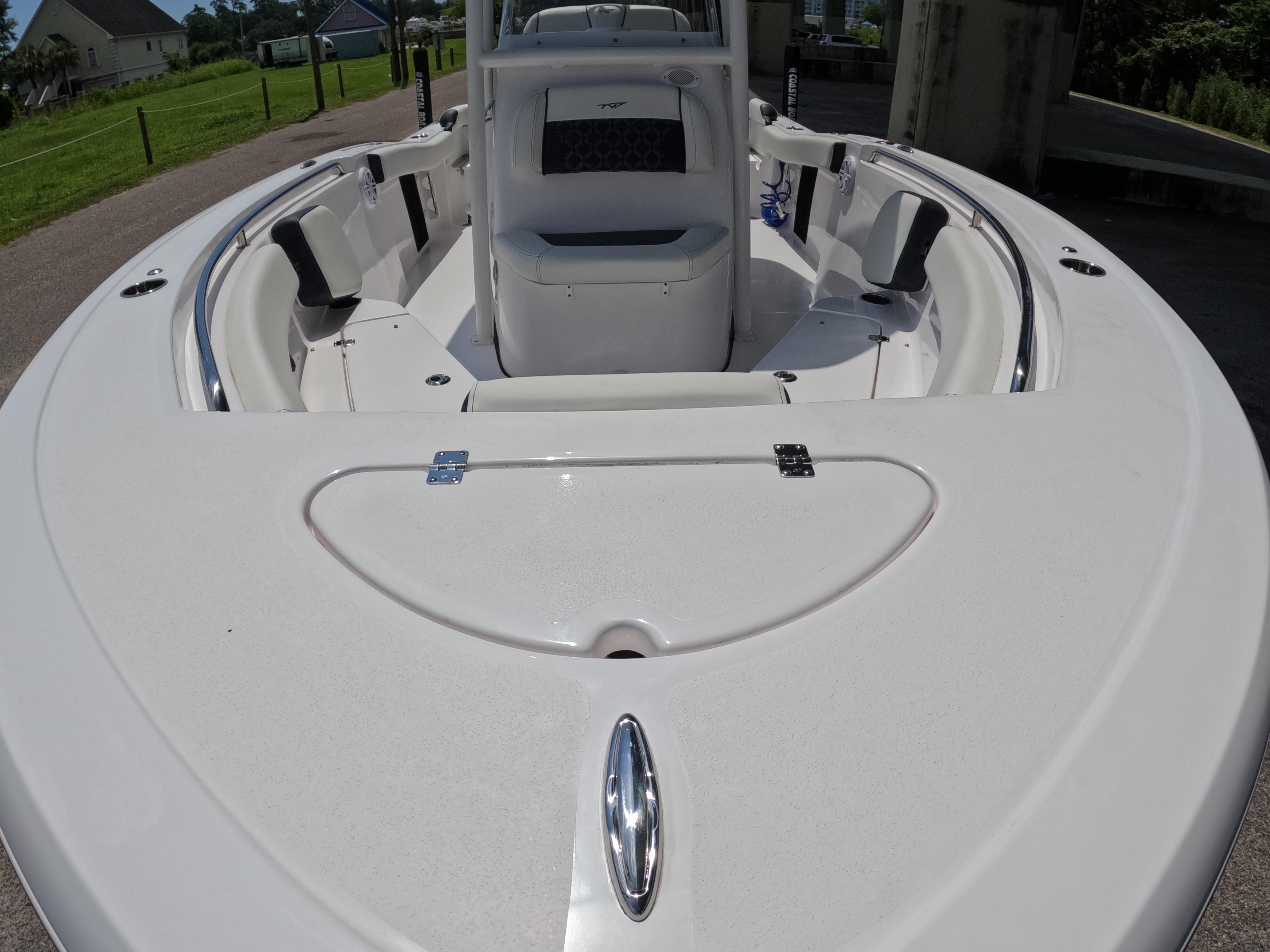 Used 2023 Tidewater 210 LXF, 29566 Little River - Boat Trader