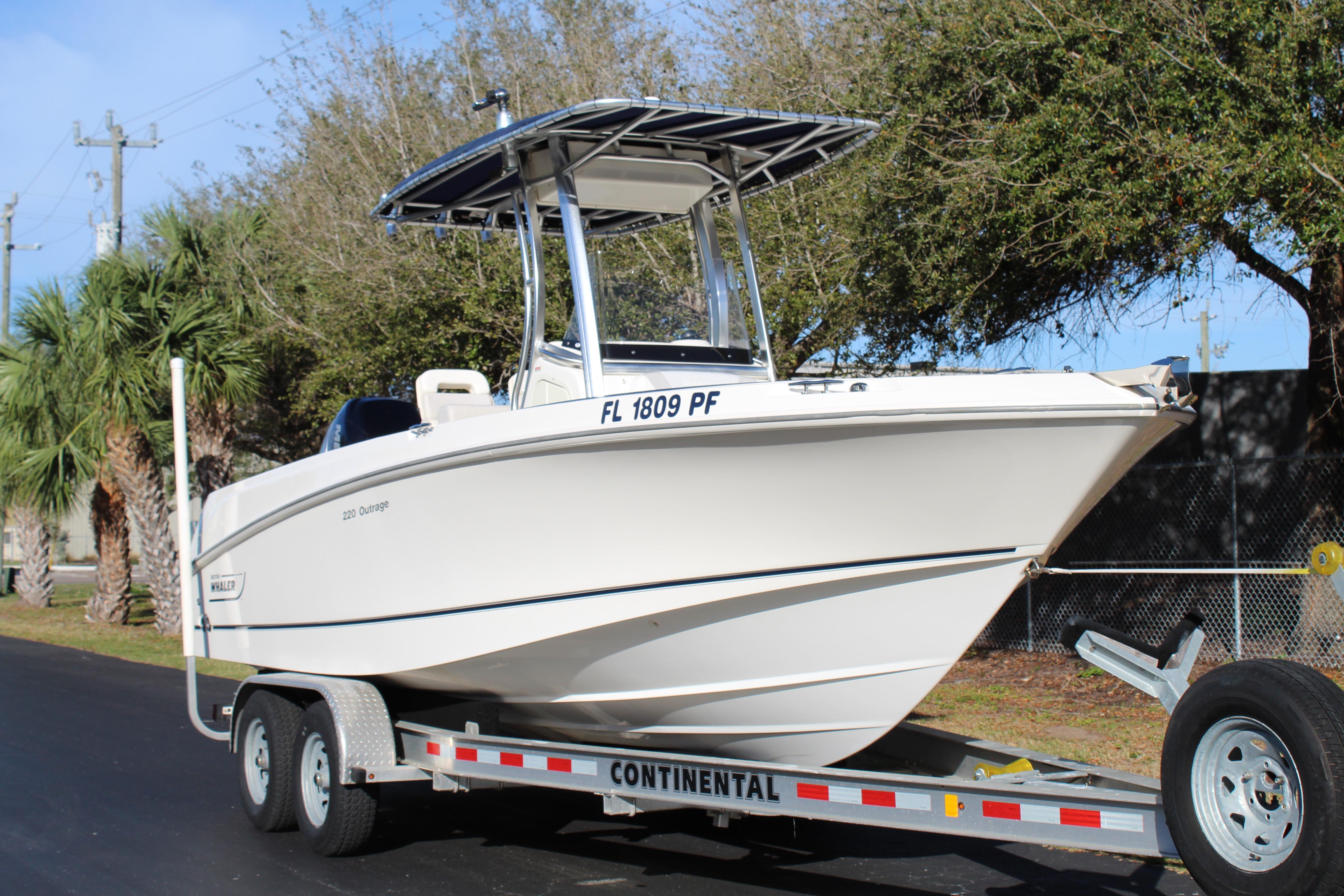 Used 2011 Boston Whaler 220 Outrage, 34243 Sarasota - Boat Trader