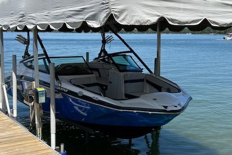 2014 Yamaha Boats 212X