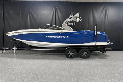 2021 MasterCraft X22