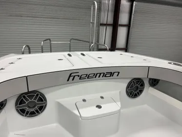 2023 Freeman 43