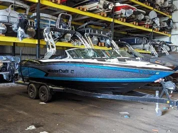 2015 MasterCraft X30