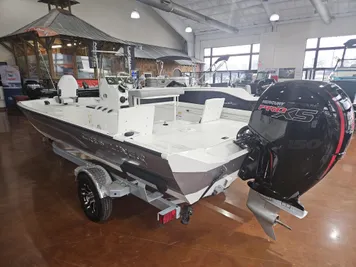 2024 Crestliner 2000 BAY - C20BAY