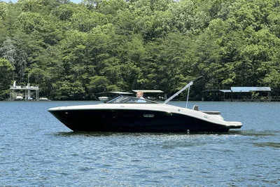 2024 Sea Ray SPX 210