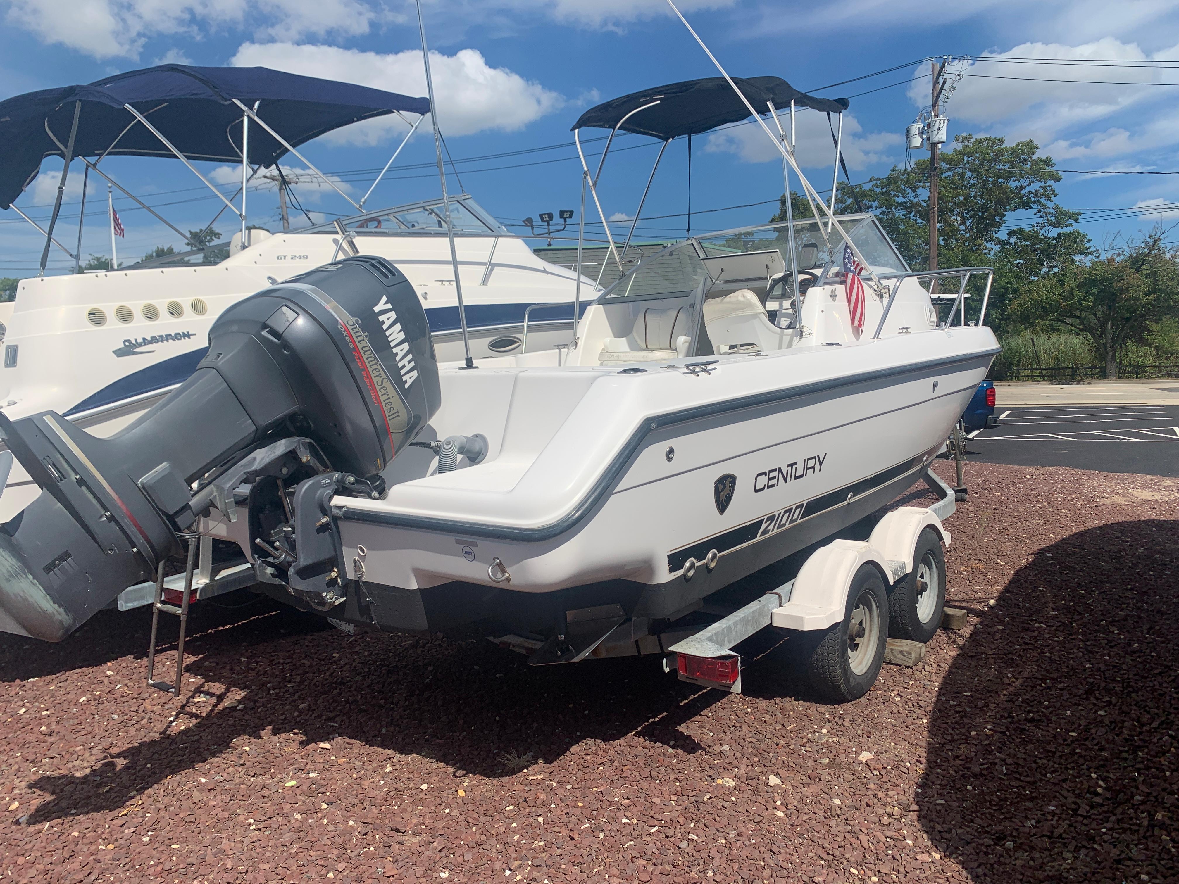 Used 2002 Century 2600 Walkaround, 33149 Key Biscayne - Boat Trader