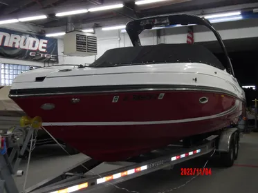 2015 Rinker Captiva 276 BR