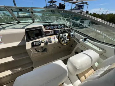 2009 Sea Ray 350 Sundancer