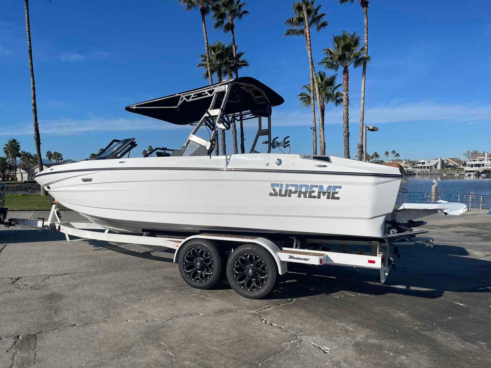 New 2024 Supreme S240 Boat Trader