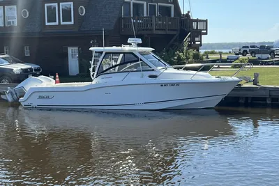 2021 Boston Whaler 285 Conquest