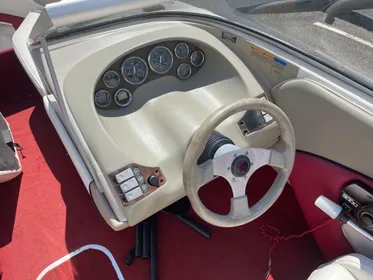 1996 Bayliner 2050 Capri Br