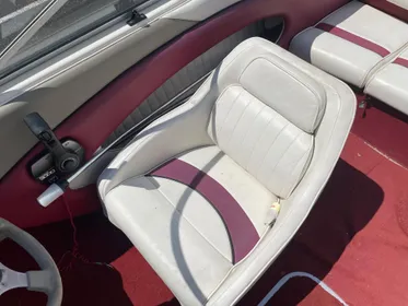 1996 Bayliner 2050 Capri Br