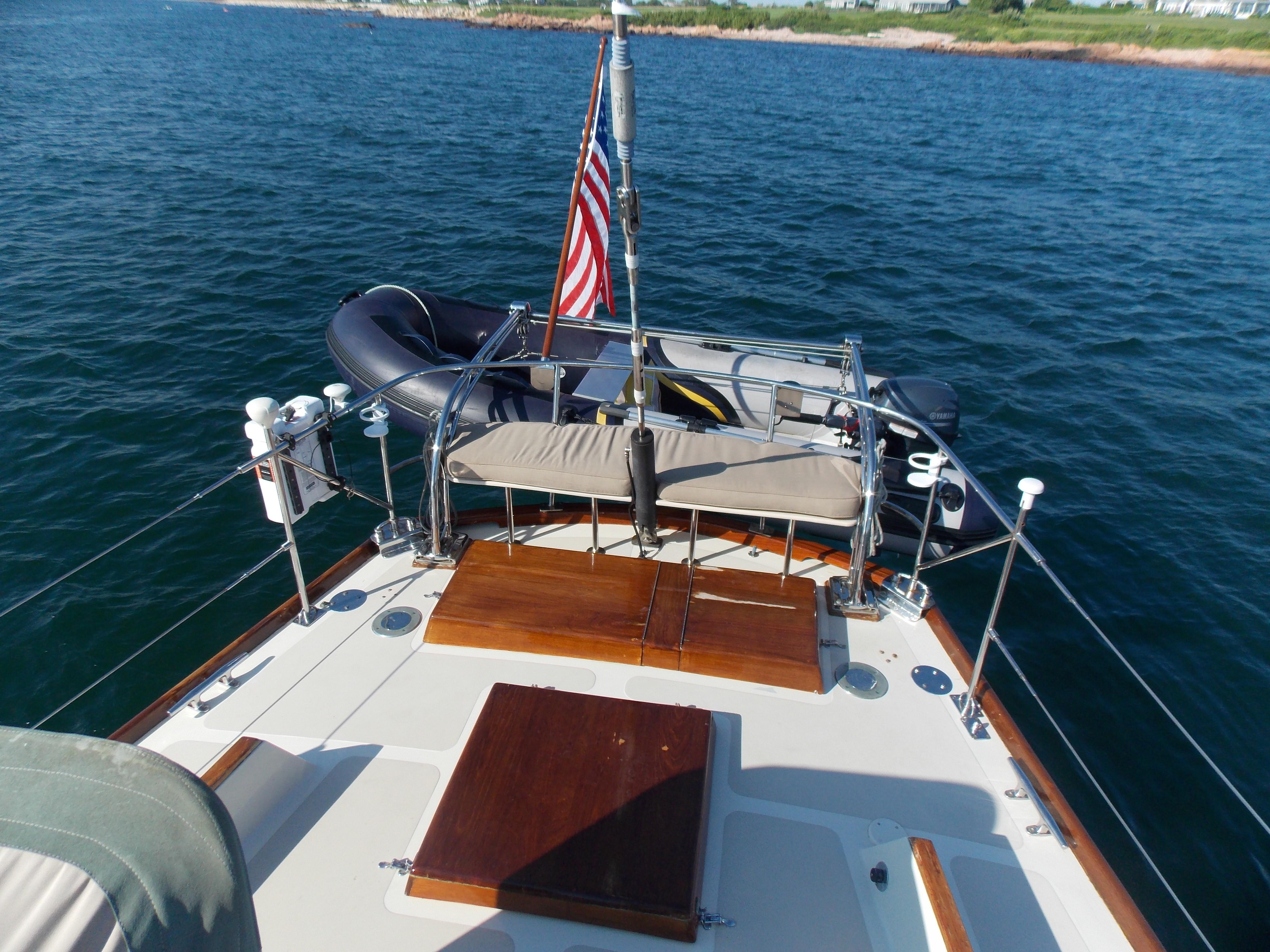 looking aft from stern cabin top