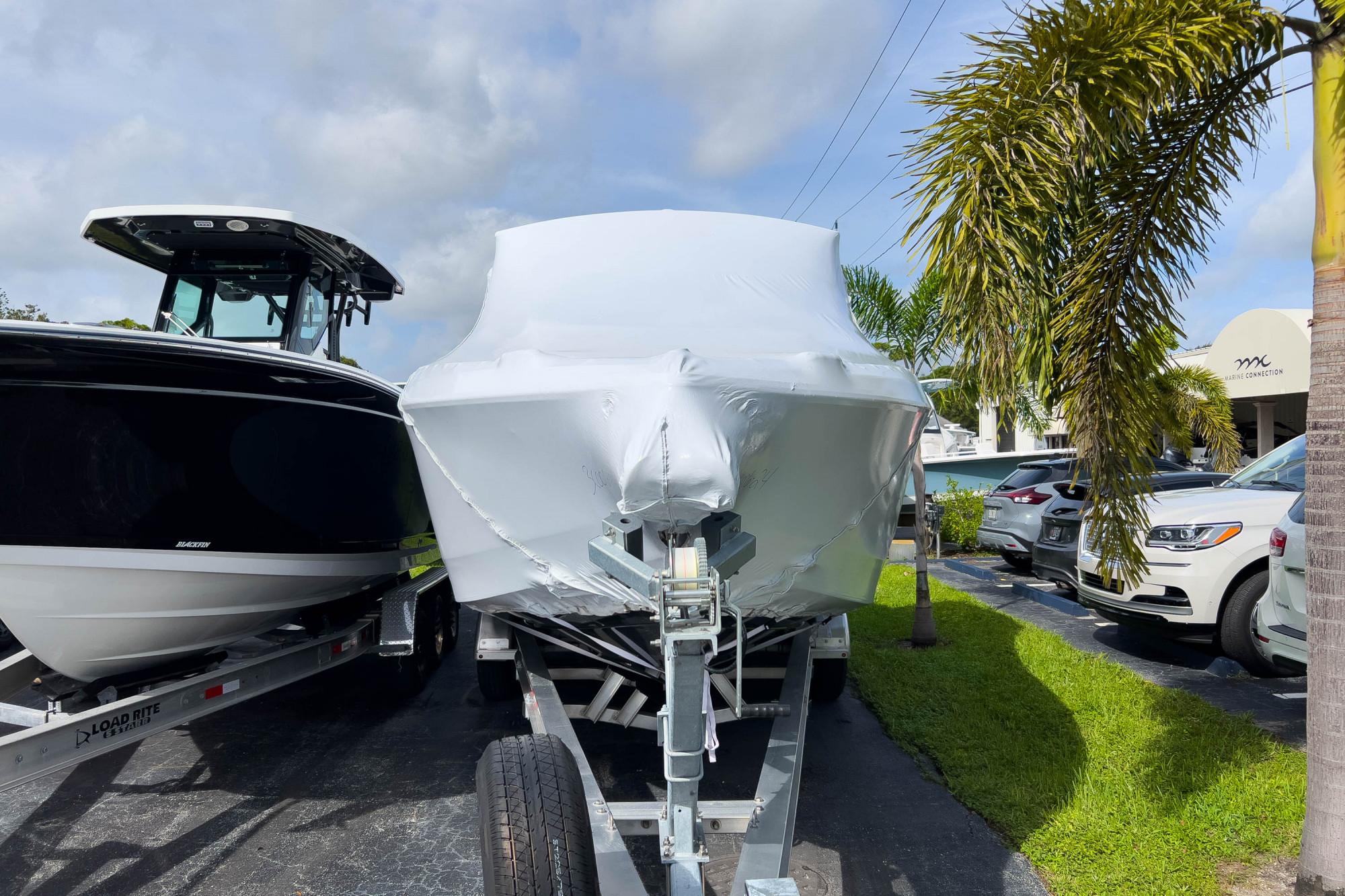 New 2024 Cobalt 30SC 34994 Stuart Boat Trader   9089455 953196874 0 161020230251 2 