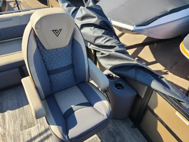 2024 Viaggio Lago Z 24S Tritoon