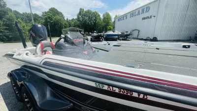 2021 Bass Cat Boats Caracal