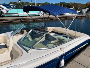 2000 Sea Ray 210 Bow Rider