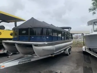 2024 Bentley Pontoons 243 Swingback