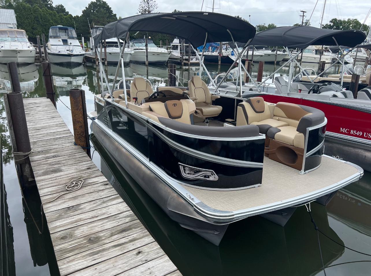 Used 2022 Tahoe Pontoon LTZ Quad Lounger, 48328 Waterford - Boat Trader